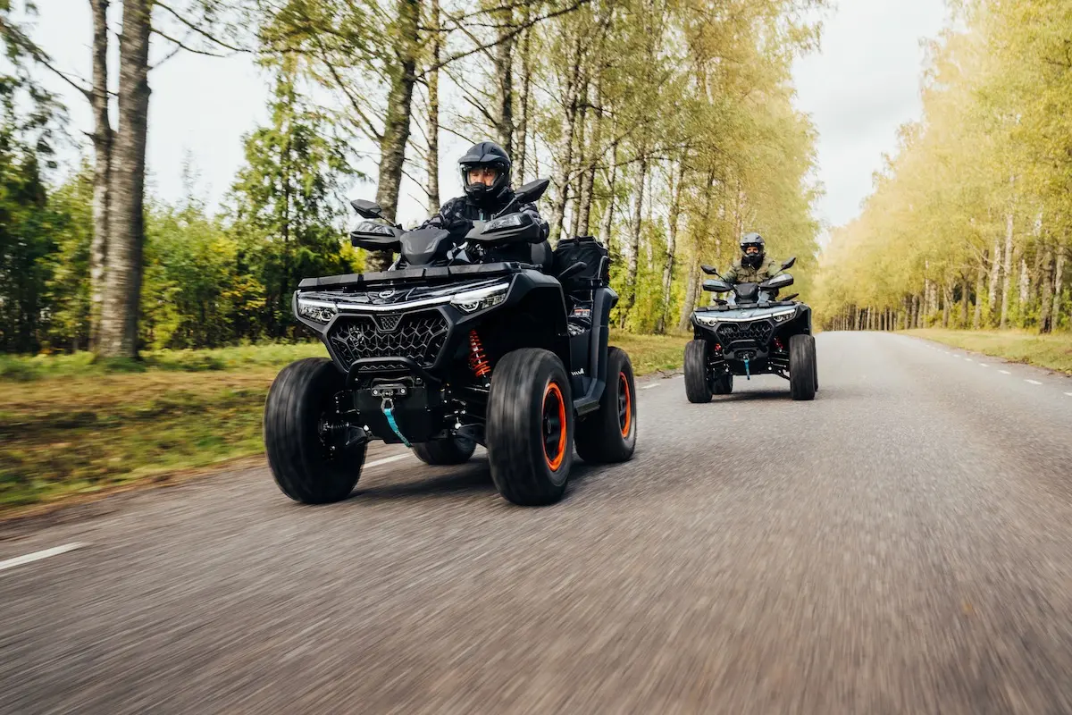 CFMOTO - CFORCE 1000 Touring Premium ABS - Image 15