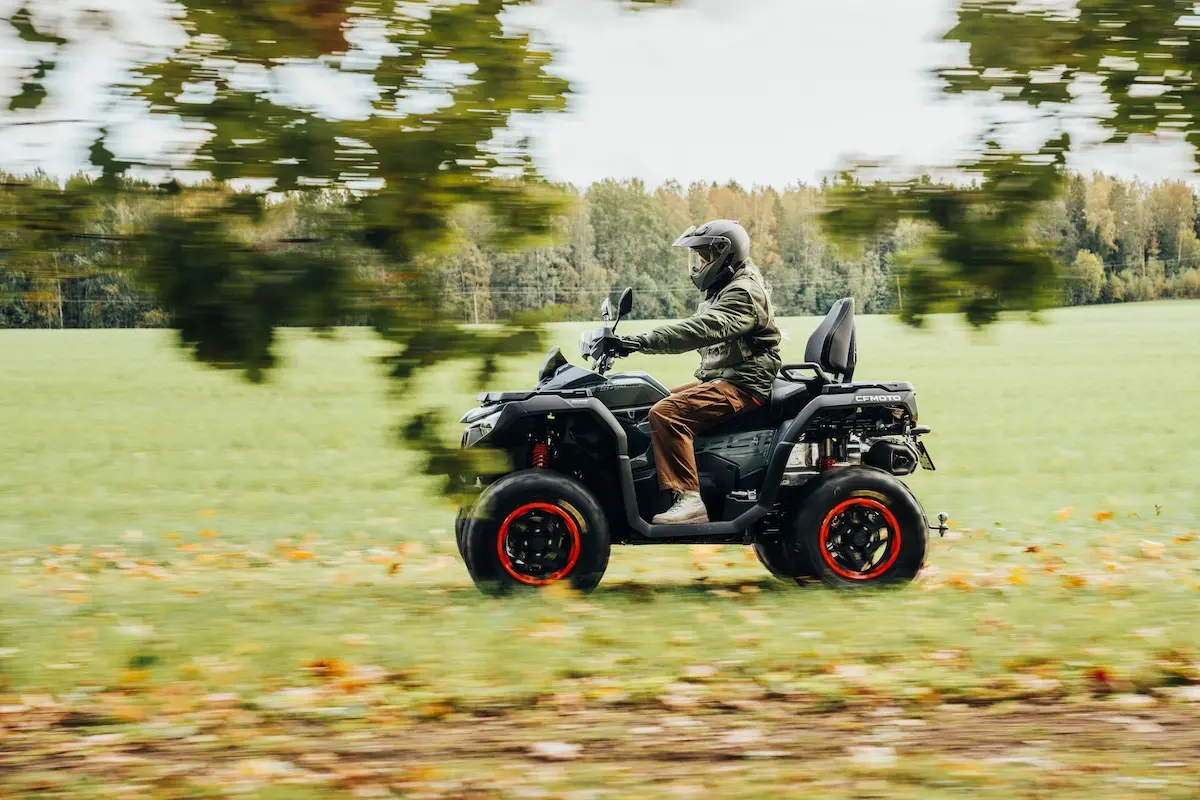 CFMOTO - CFORCE 1000 Touring Premium ABS - Image 16