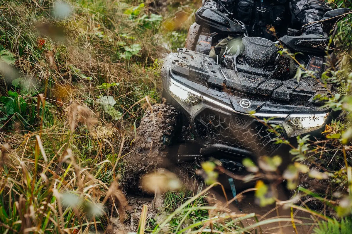 CFMOTO - CFORCE 1000 Touring Premium ABS - Image 17