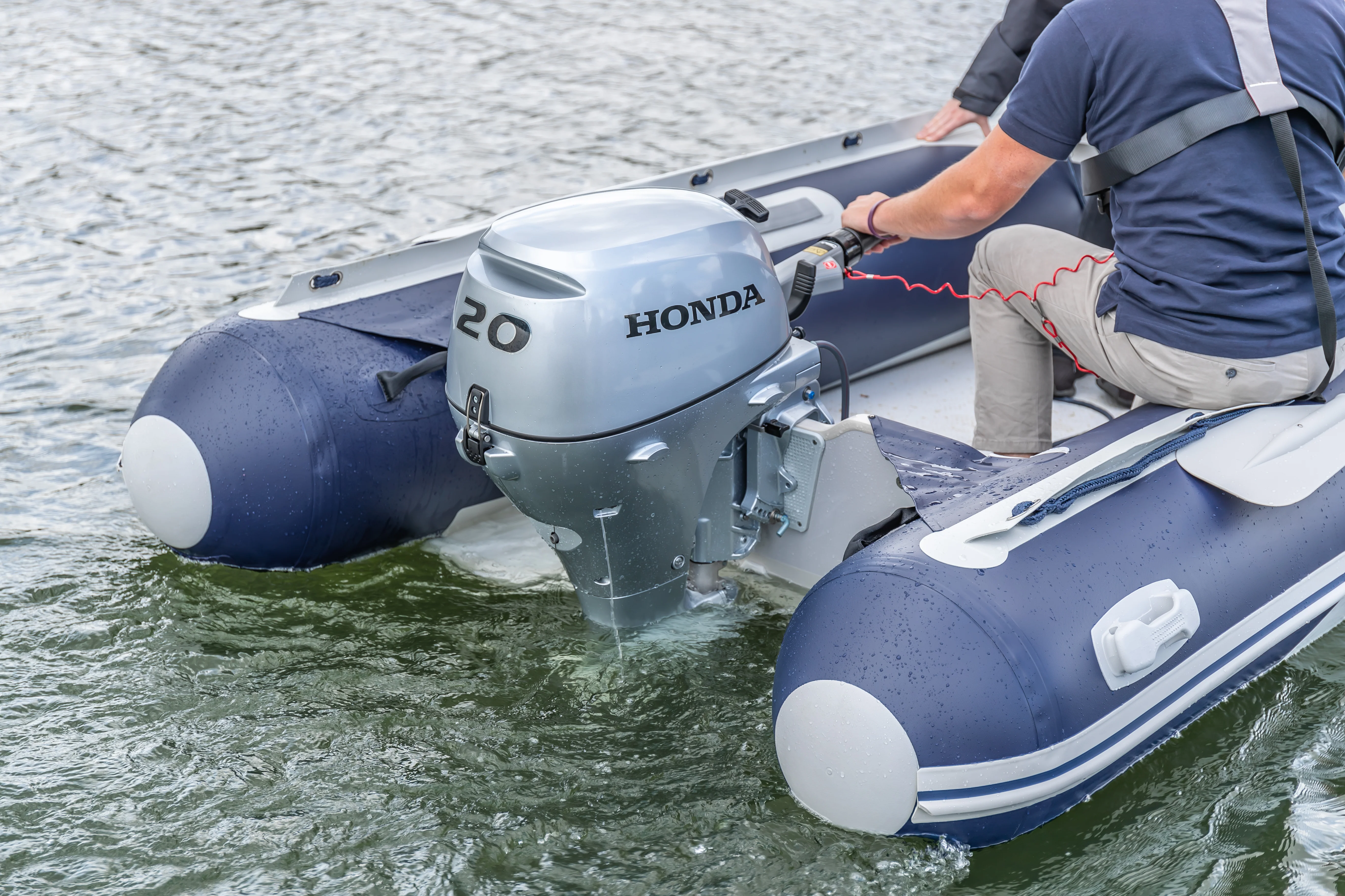 Honda BF20 Long Leg Tiller Handle Electric Start Outboard - Image 4