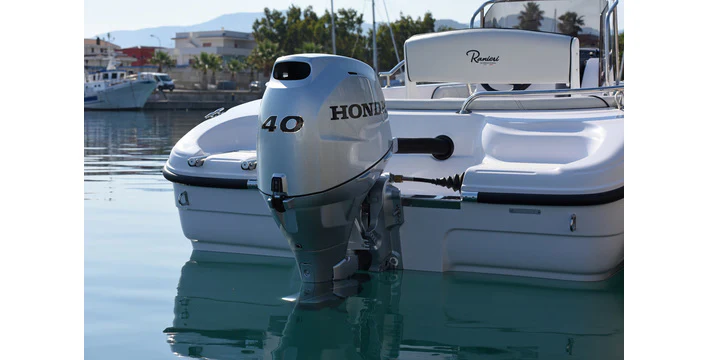 Honda BF40 Long Leg Naked Engine Outboard - Image 3