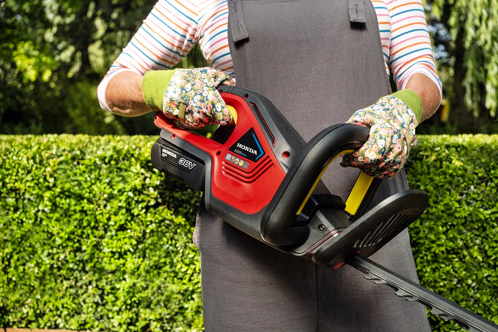 Honda HHH36 BXB Battery Hedge Trimmer - Image 14