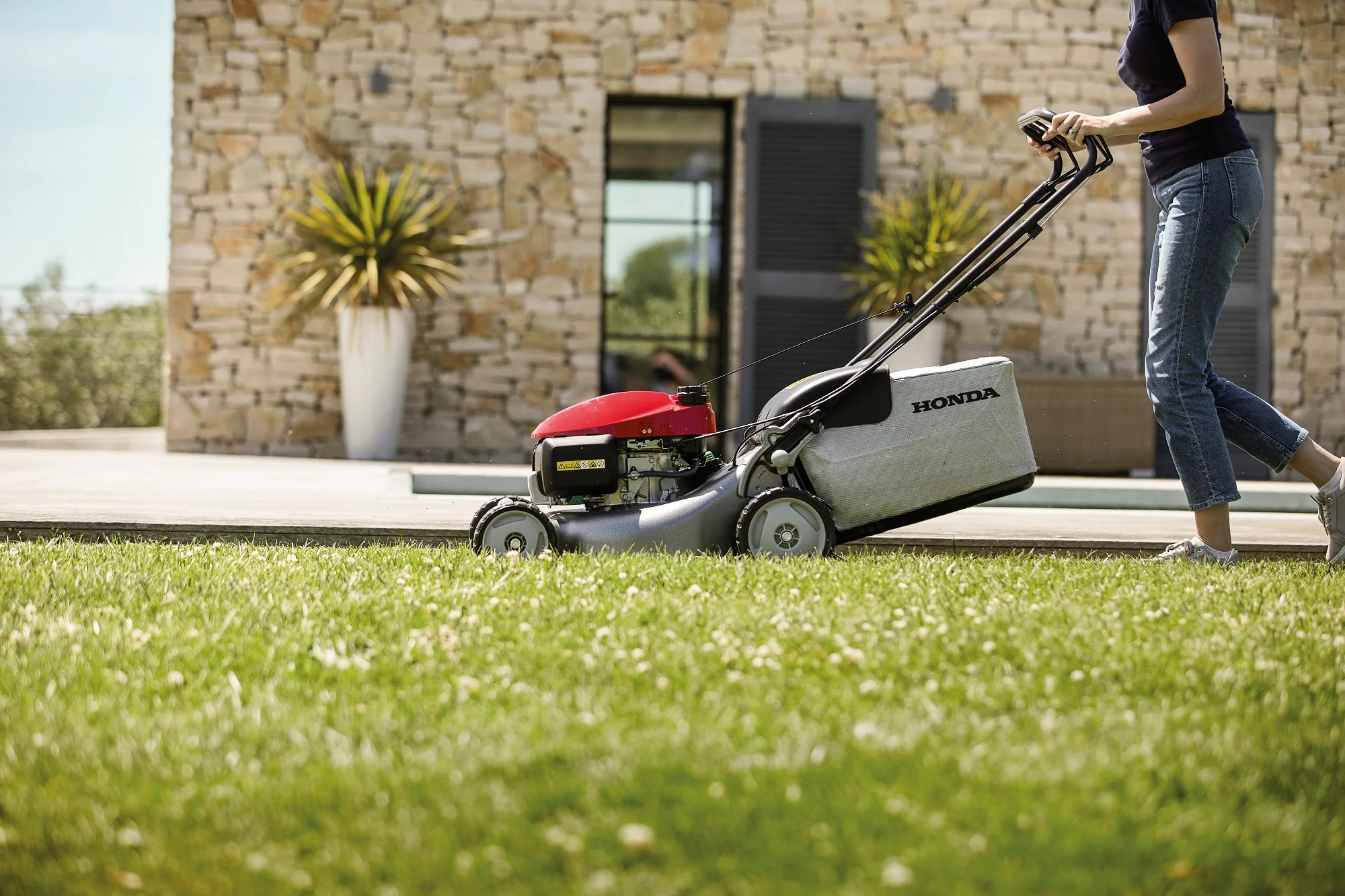 Honda HRG466PK 18" Push IZY Lawnmower - Image 7