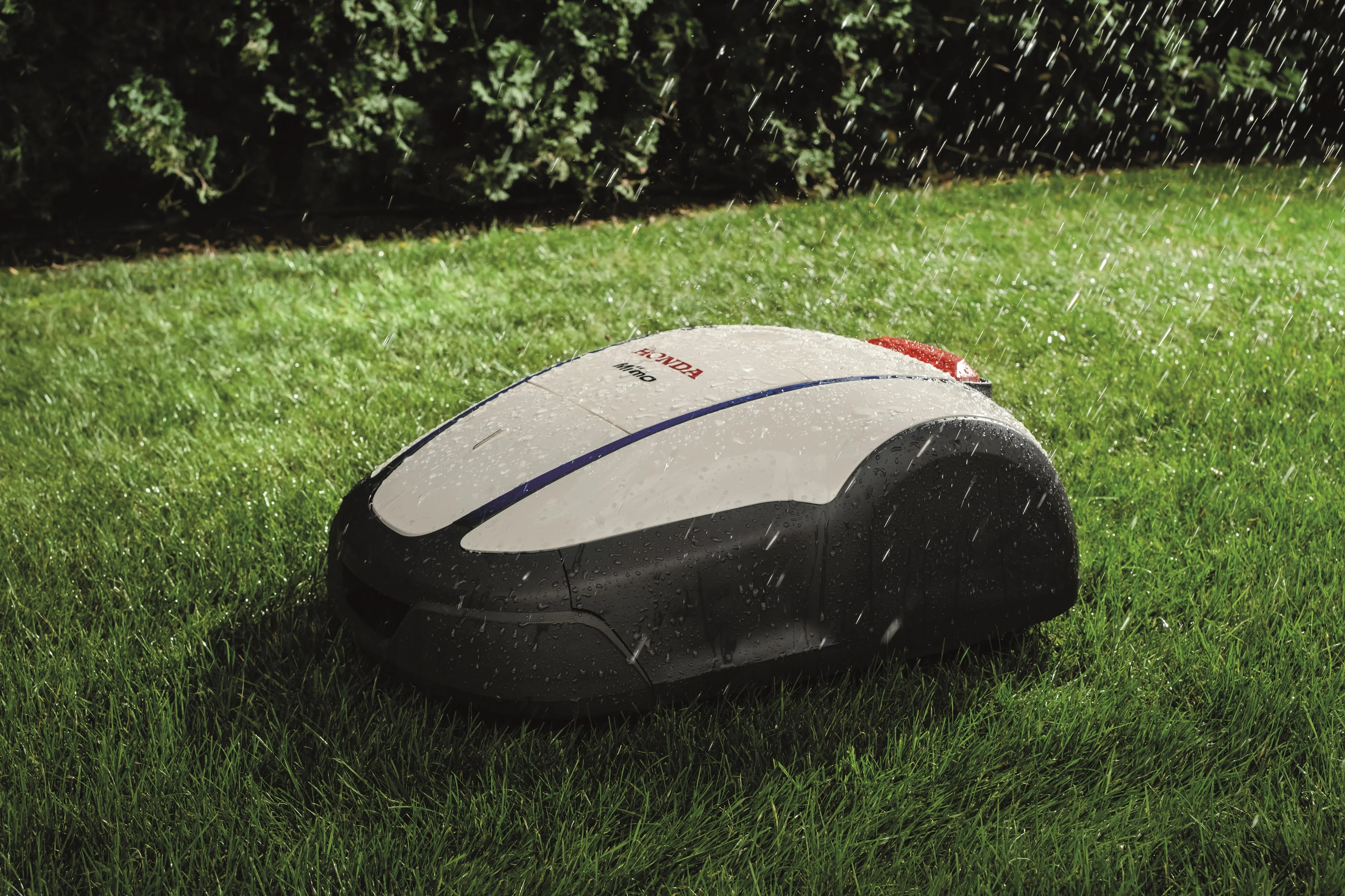 Honda HRM4000 LIVE Miimo Robotic Mower - Image 13