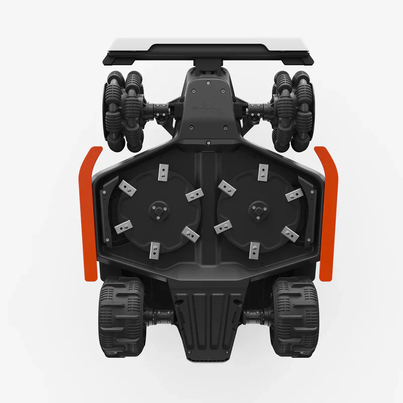 LUBA-2 5000X | 5000m AWD Robotic Mower - Image 4